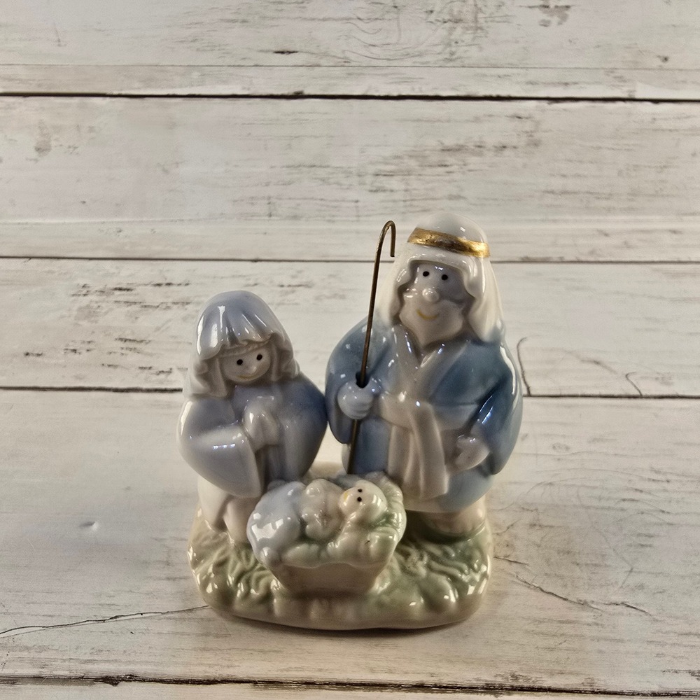 Vintage Ceramic Nativity Scene Figurine Holy Family Christmas Decor 3.5 Inch